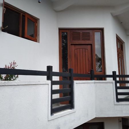 Holly House Homestay Ella Exteriör bild